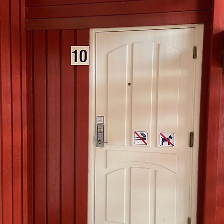 Lassiebyn 10 Entire Apartment With Parking & Kitchen Branäs Екстериор снимка