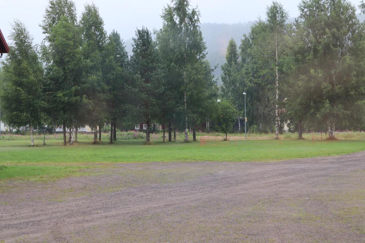 Lassiebyn 10 Entire Apartment With Parking & Kitchen Branäs Екстериор снимка