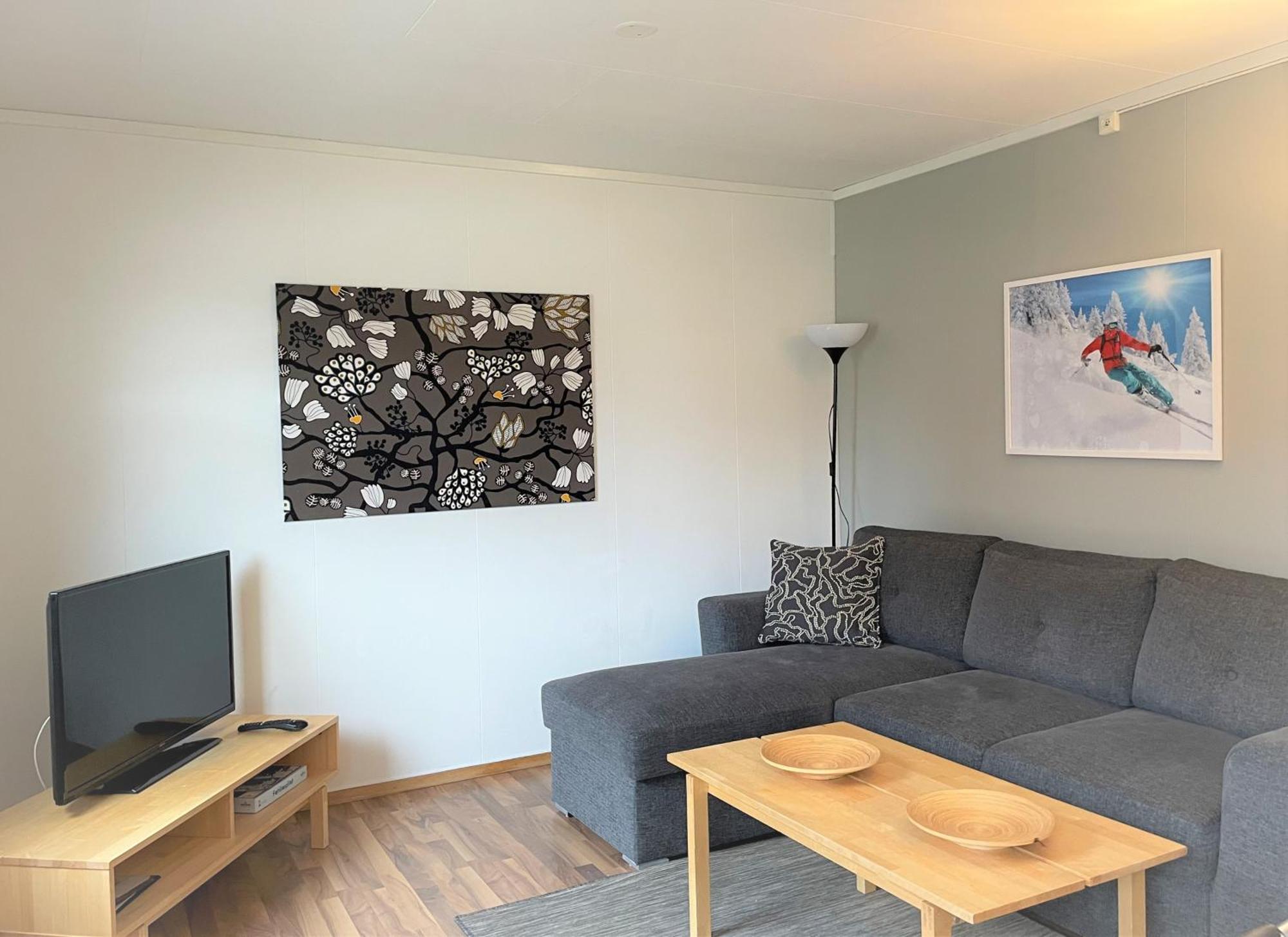 Lassiebyn 10 Entire Apartment With Parking & Kitchen Branäs Екстериор снимка